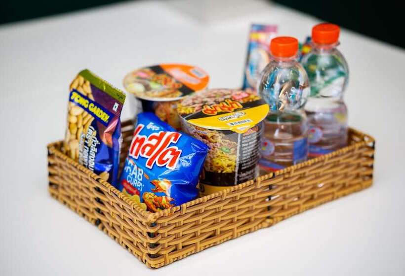 호텔 Helen Fin Inn & Apartment