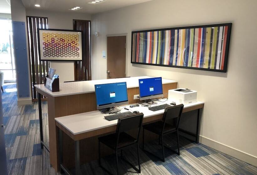 فندق Holiday Inn Express & Suites   Madison West   Middleton, An Ihg