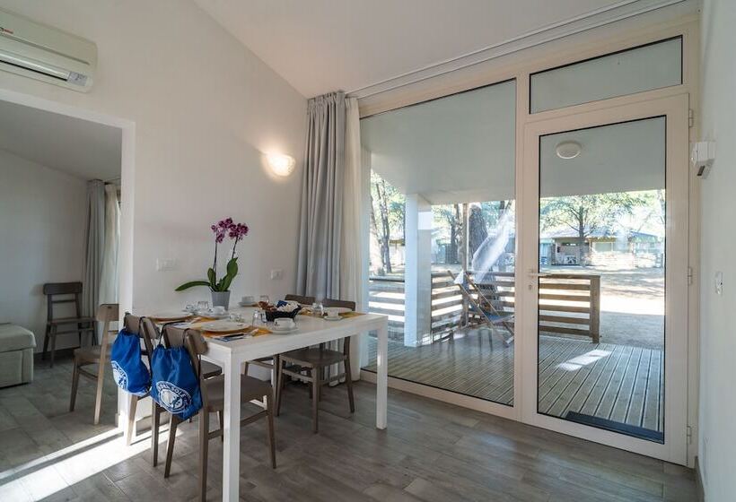 ホテル Club Del Sole Marina Julia Family Camping Village