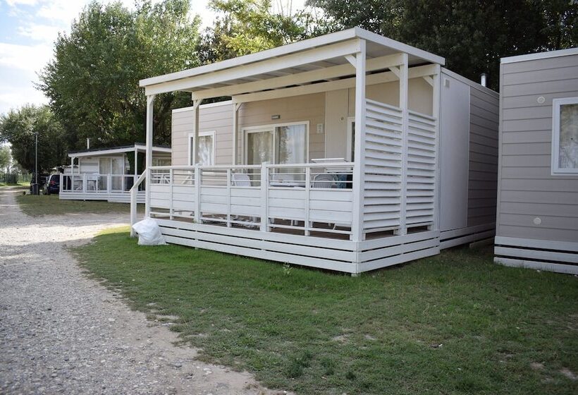 ホテル Club Del Sole Marina Julia Family Camping Village