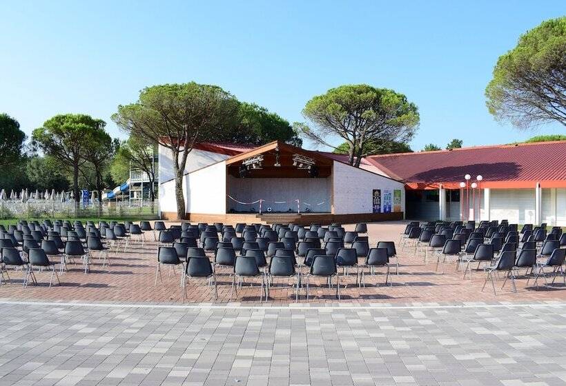 ホテル Club Del Sole Marina Julia Family Camping Village