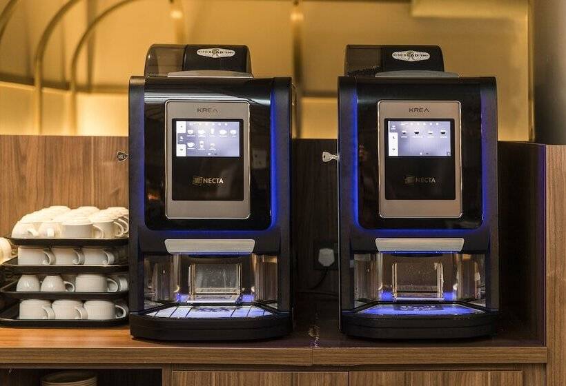 هتل Mercure St. Julian S Malta