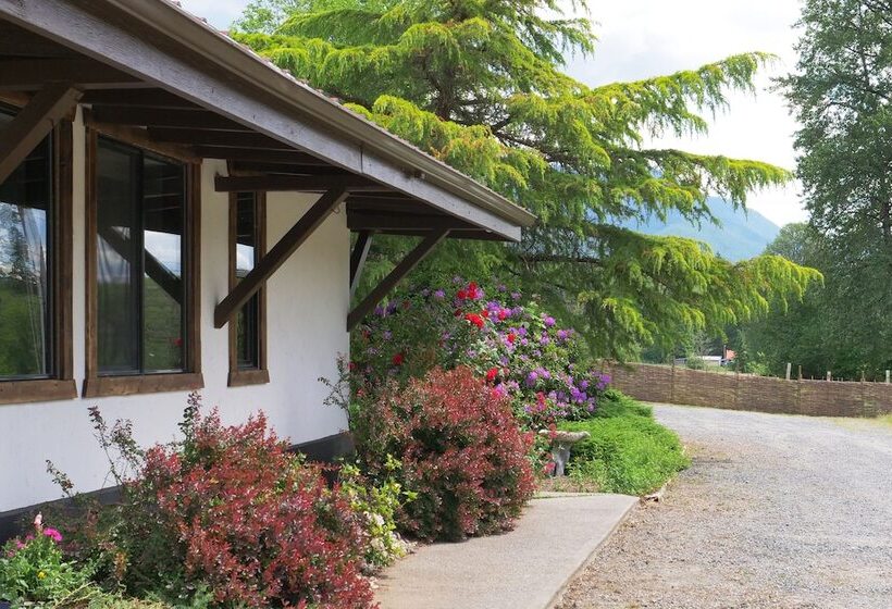 فندق Paradise Village