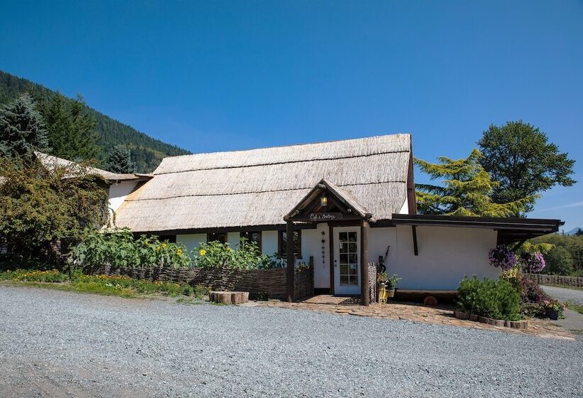 فندق Paradise Village