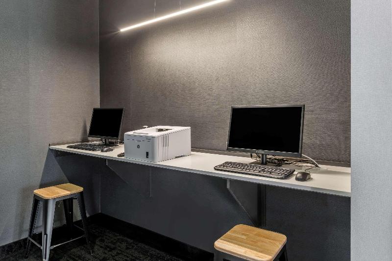 Quality Hotel & Conference Centre