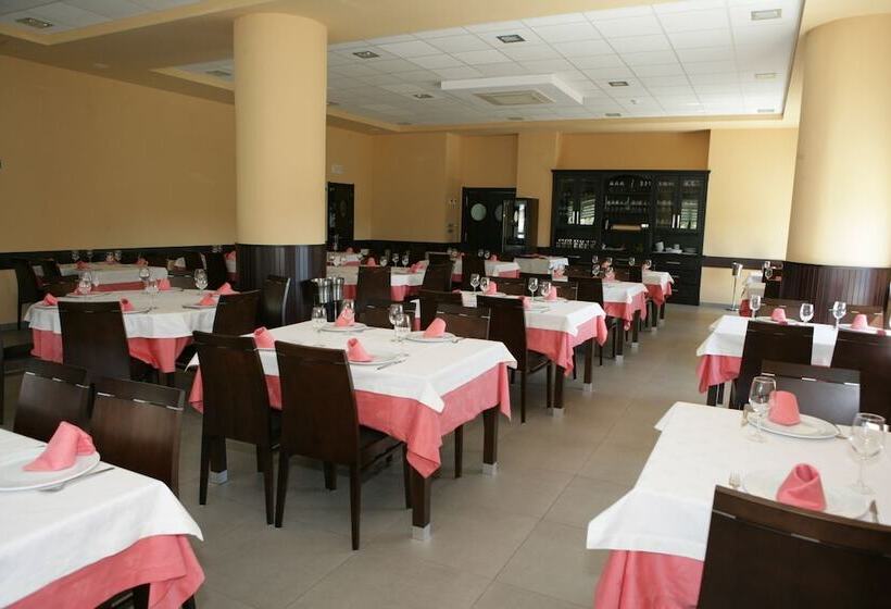 בית מלון כפרי Restaurante Bruma