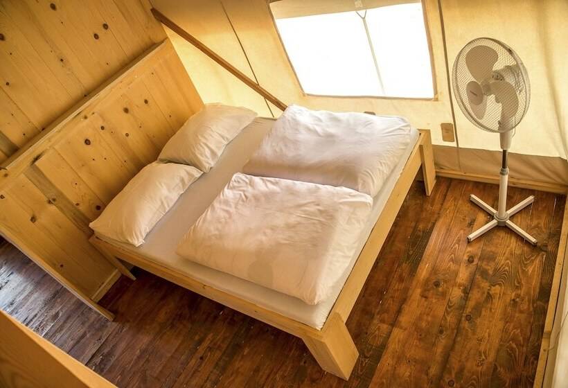 Отель Sunflower Camping Savudrija