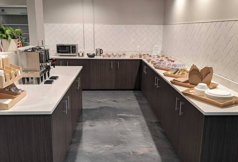 فندق Superior Stay