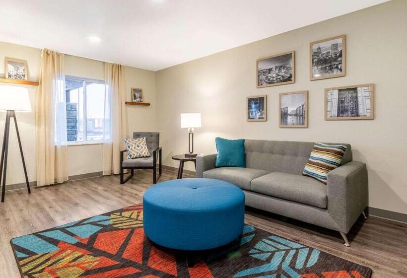 فندق Woodspring Suites Indianapolis Airport South