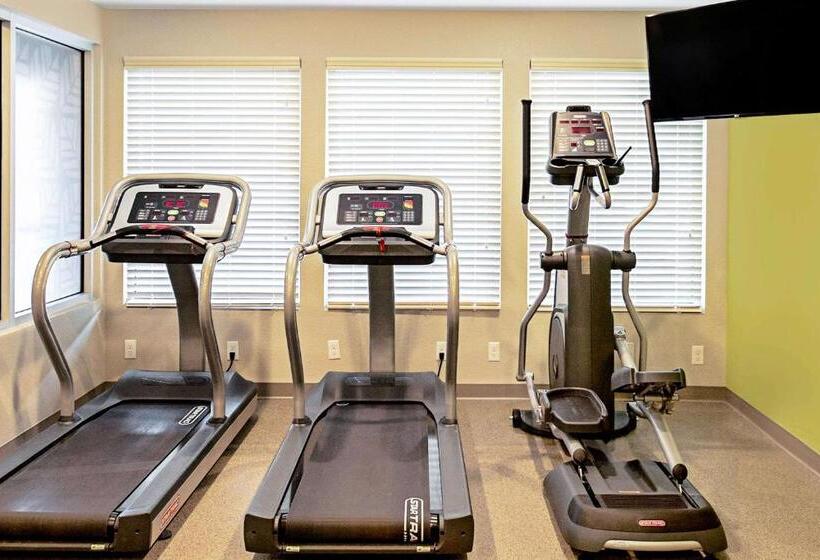 Отель Woodspring Suites Reno Sparks