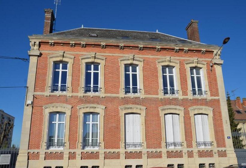 La Demeure De Charme