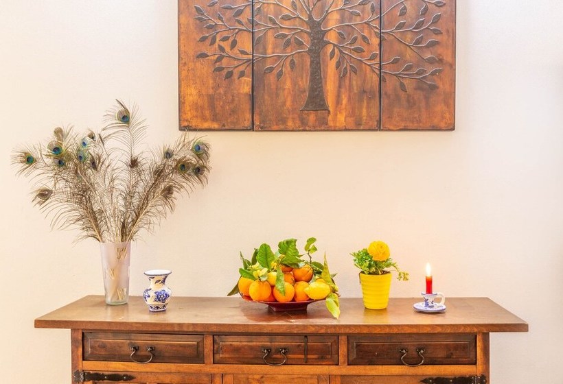 Mallorca Traditional Townhouse Holiday In Llubi