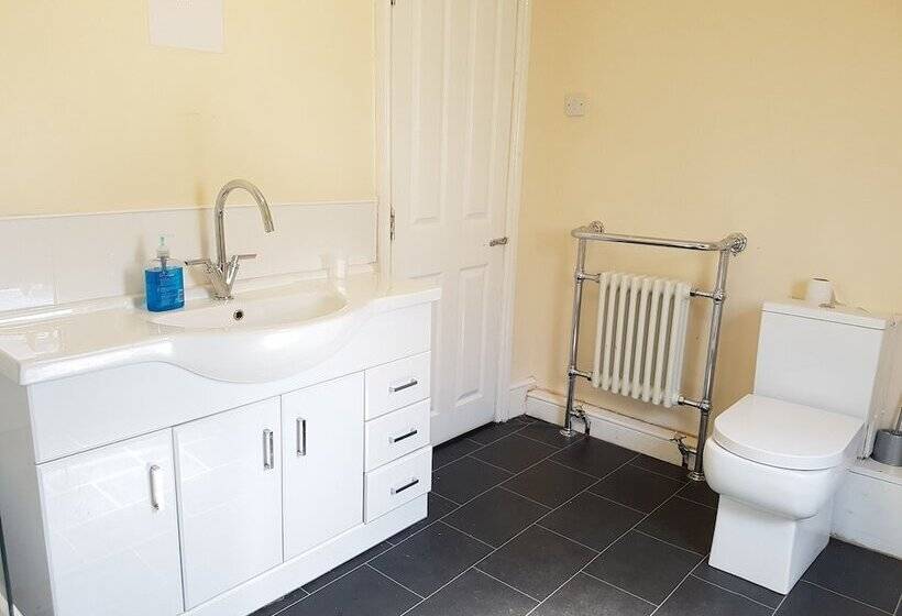 펜션 Alexandra House