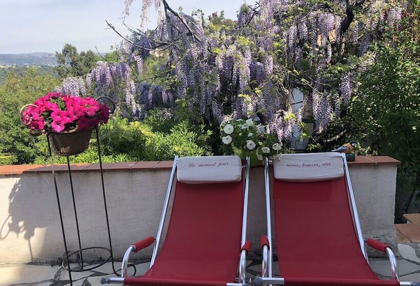 פנסיון Les Grimaldines   Maison D Hôtes