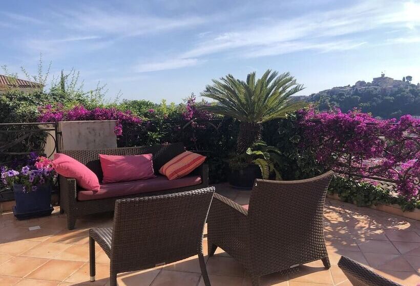 פנסיון Les Grimaldines   Maison D Hôtes