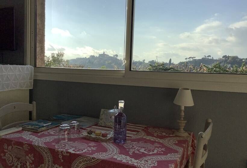 بنسيون Les Grimaldines   Maison D Hôtes