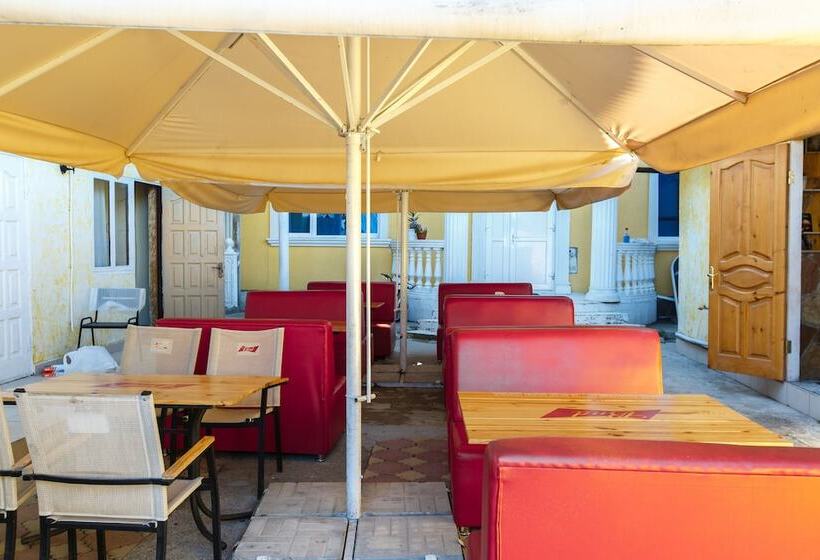 پانسیون Morskoi Veter