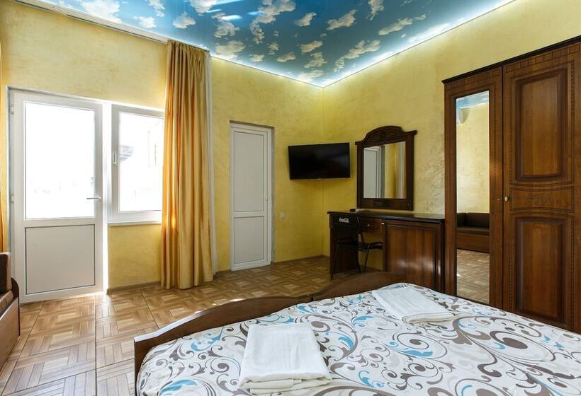 پانسیون Morskoi Veter