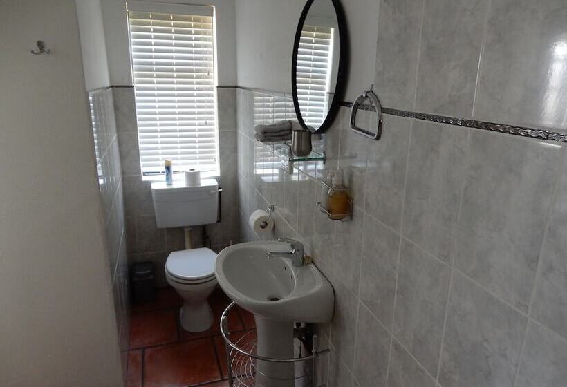 פנסיון Mountain View Swellendam