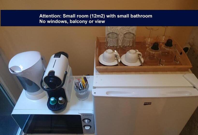 پانسیون Porto Alegria Garden