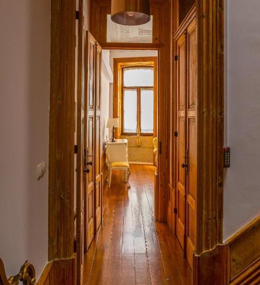 پانسیون Porto Alegria Garden