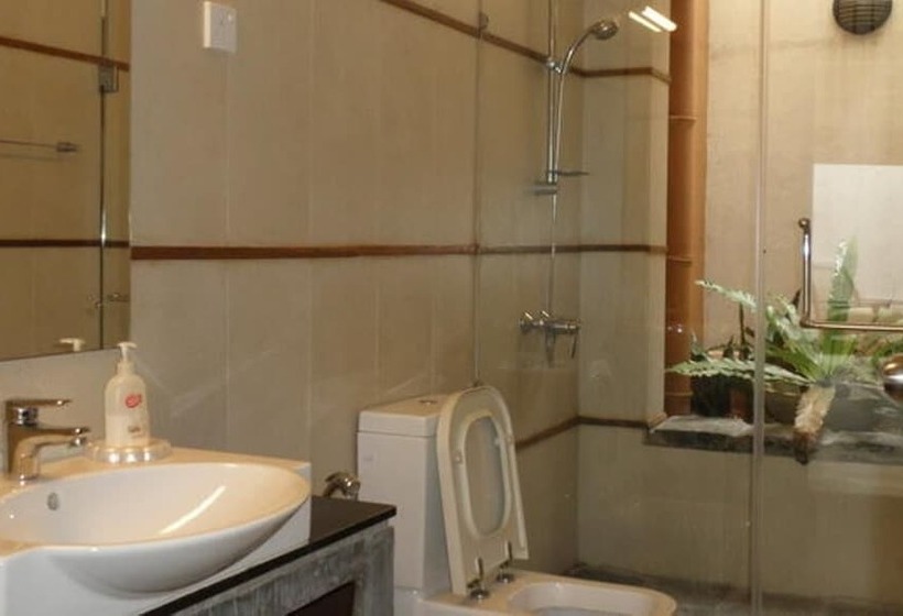 פנסיון Star Class Comfort In Capital City