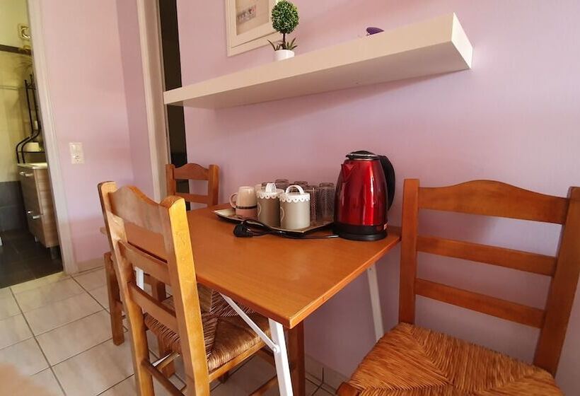 بنسيون Tk1 George Apartments By The Airport