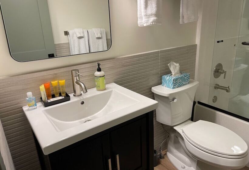 Pinedale Cozy Cabins