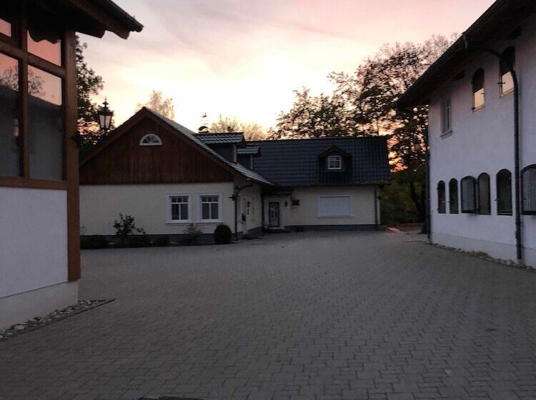 Reiterhof Und Pension Eichenhof