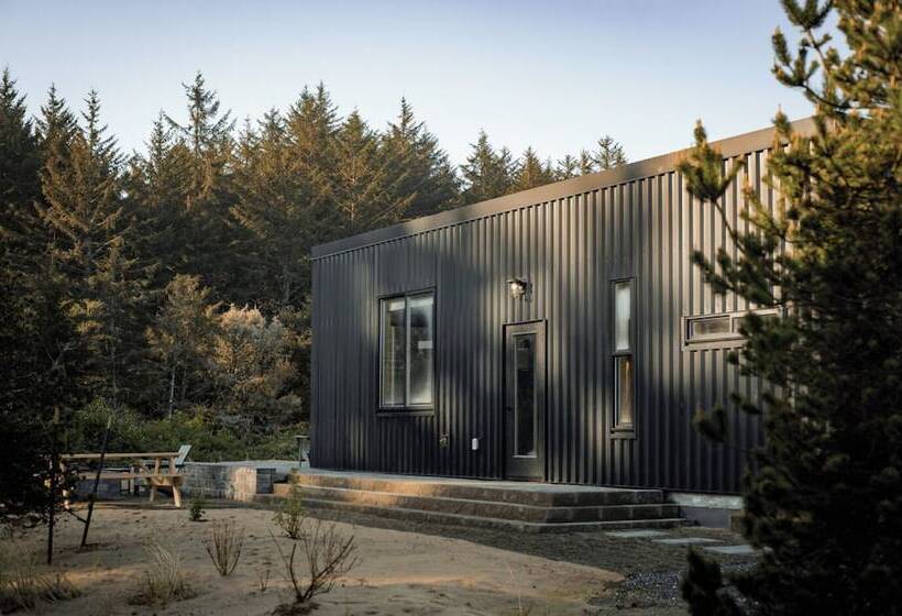 منتجع Bay Point Landing