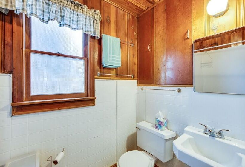 The Cabins At Cloudcroft