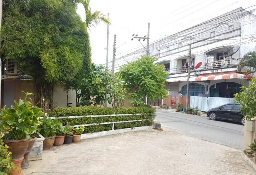 The Star Villa Resort