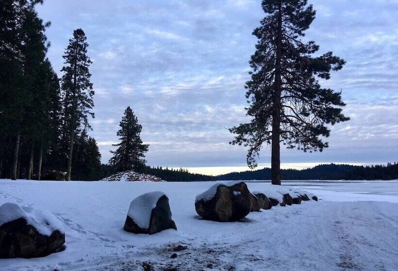 Whispering Pines Cabin Retreat