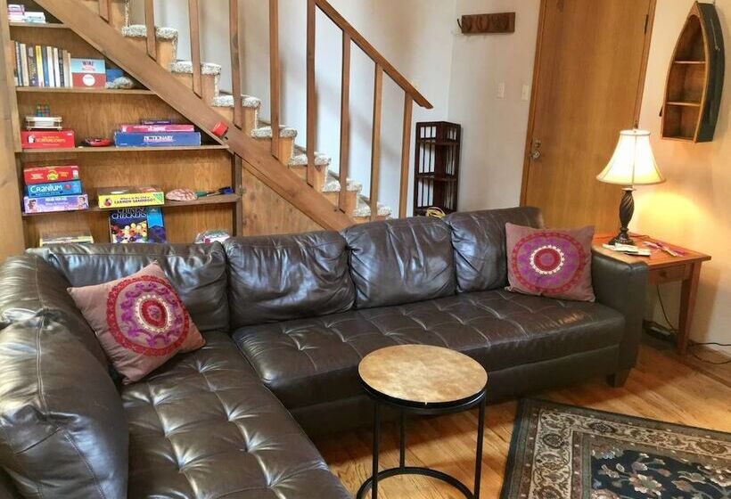 Whispering Pines Cabin Retreat