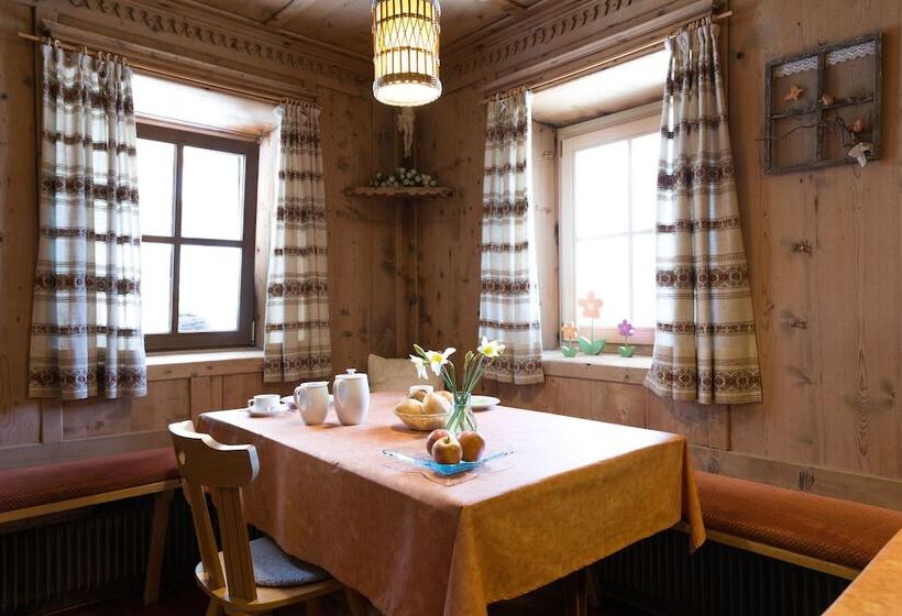 Bed and Breakfast Garni Bachlerhof