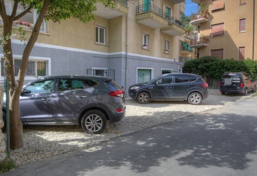 ベッドアンドブレックファースト Rione San Carlo