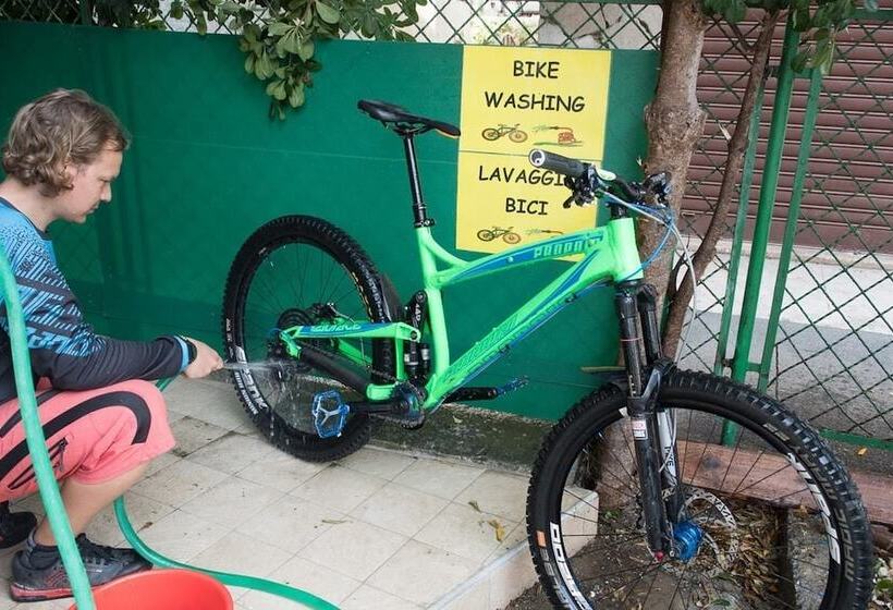 ベッドアンドブレックファースト Rione San Carlo