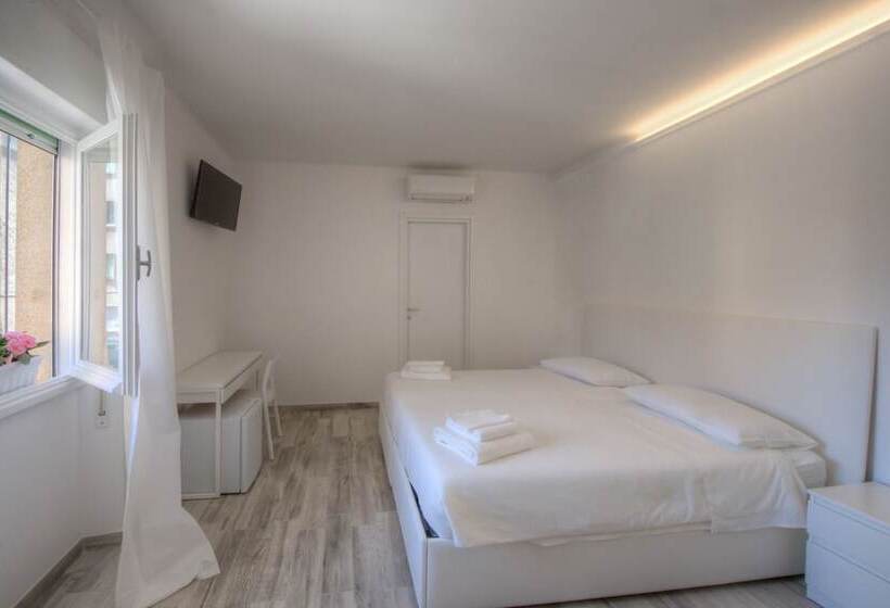 ベッドアンドブレックファースト Rione San Carlo