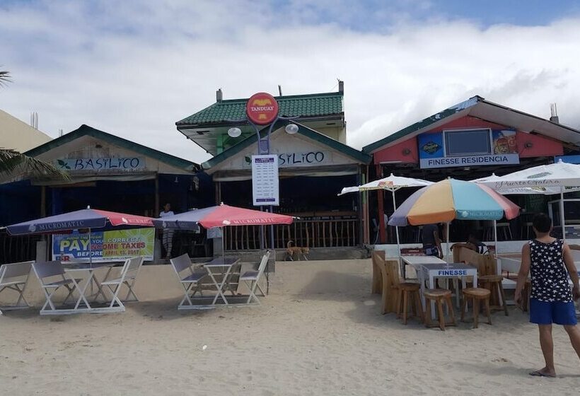 호텔 Finesse Residencia Bar And Restaurant