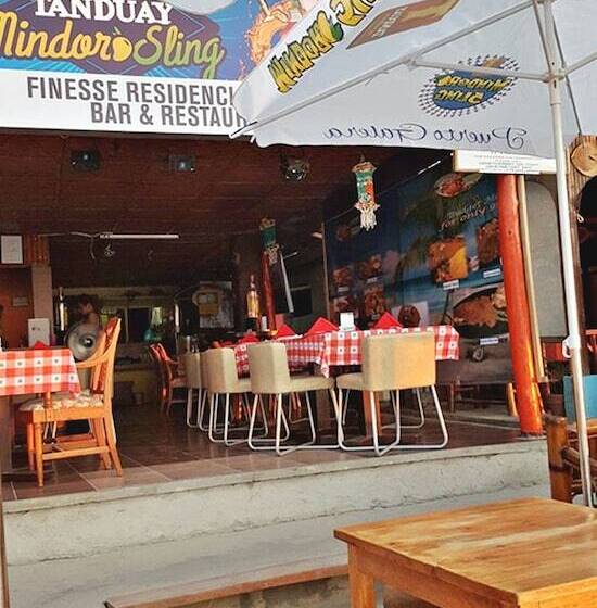 호텔 Finesse Residencia Bar And Restaurant