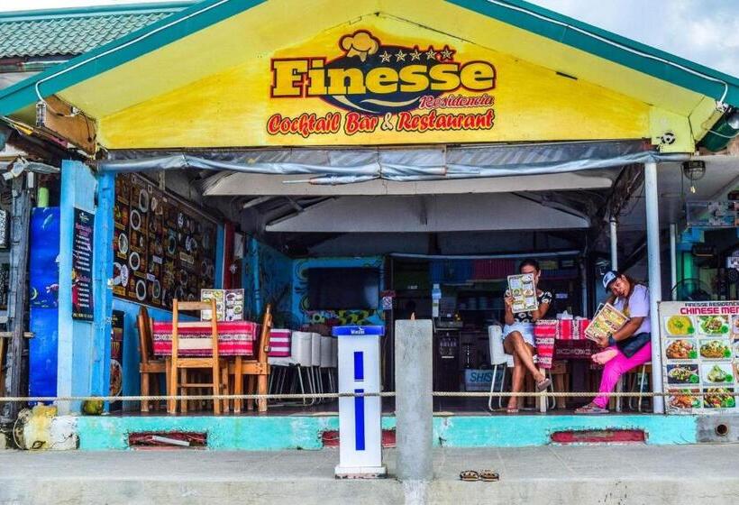 호텔 Finesse Residencia Bar And Restaurant
