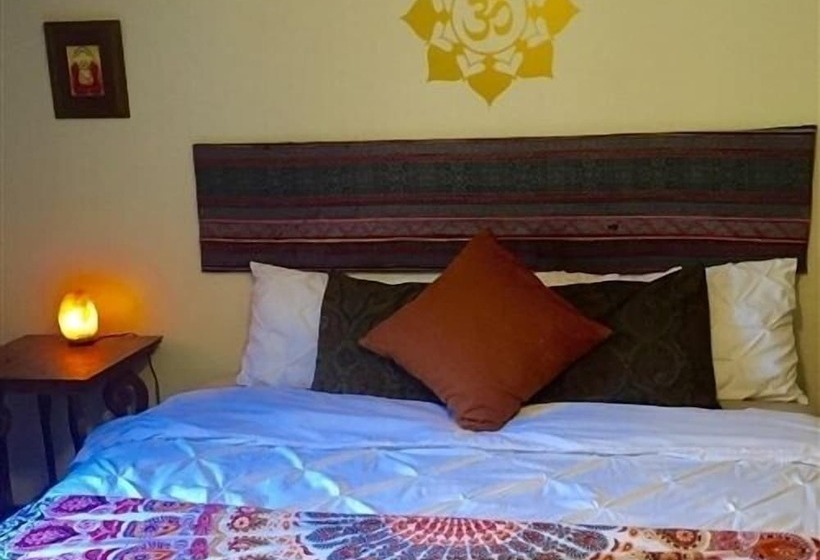 فندق Lotus Mountain Retreat