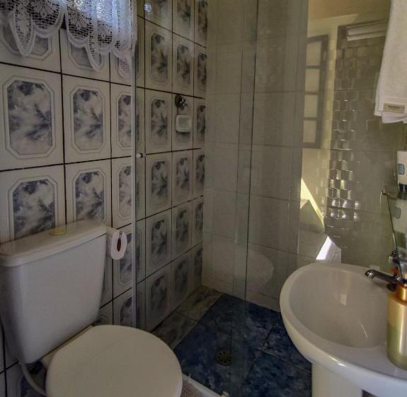 בית מלון כפרי Pousada Ilhabelasuites