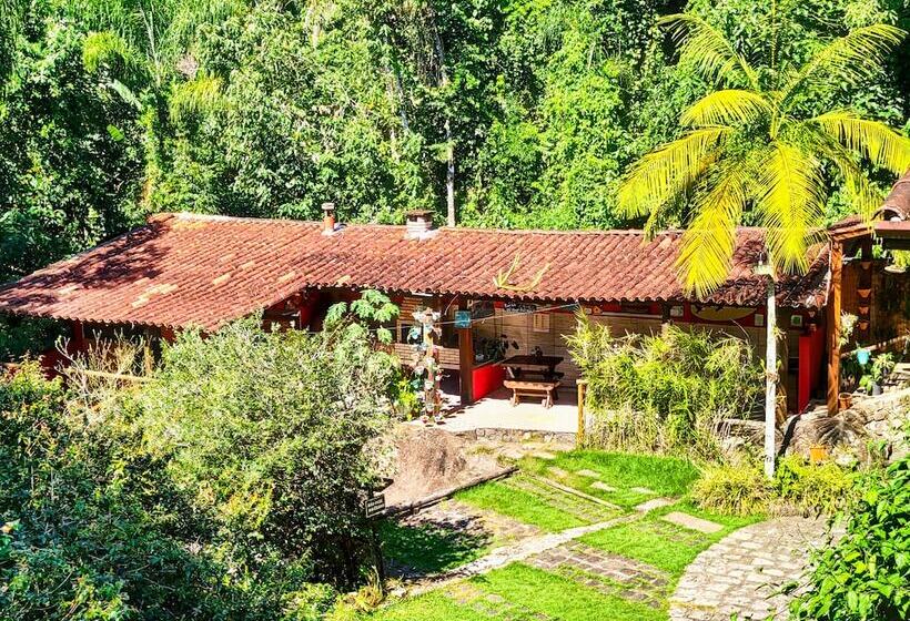 בית מלון כפרי Pousada Ilhabelasuites