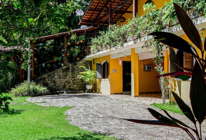 בית מלון כפרי Pousada Ilhabelasuites