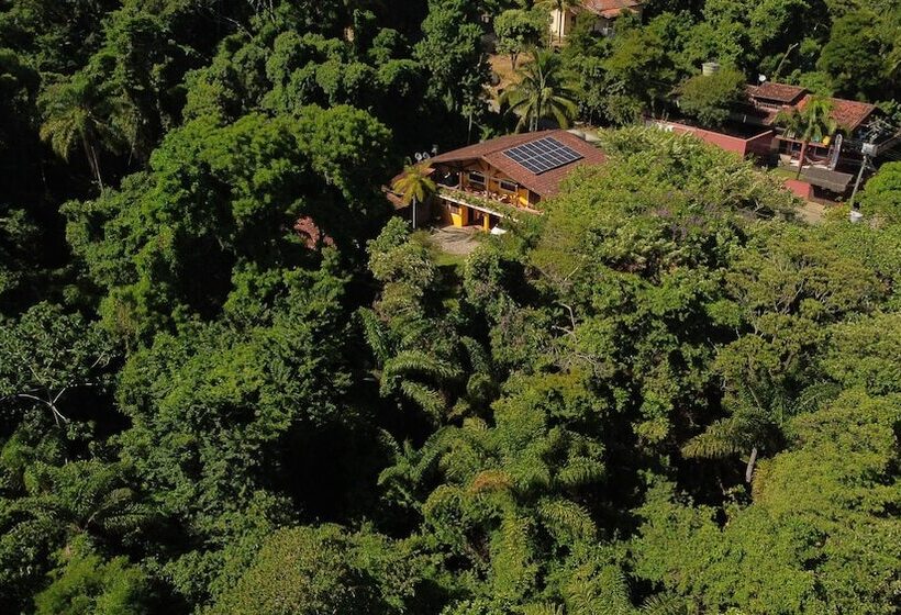 בית מלון כפרי Pousada Ilhabelasuites