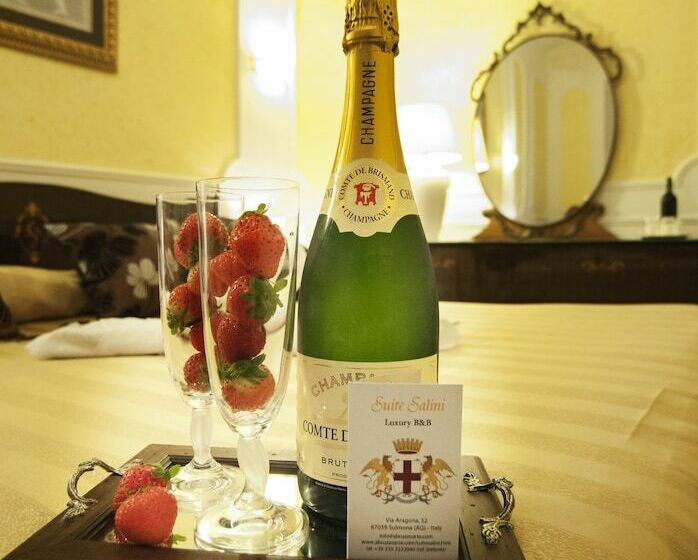 Palazzo Salini Luxury B&b