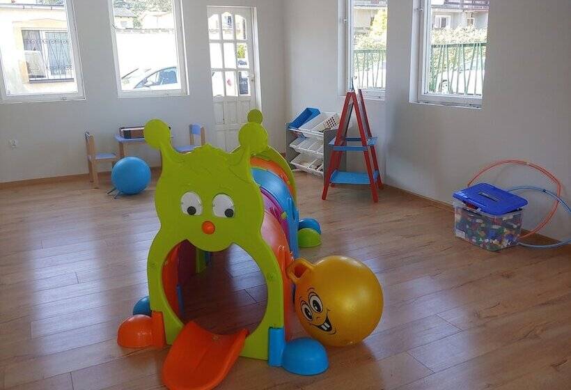 بنسيون Ow Gromada Pod Topolami