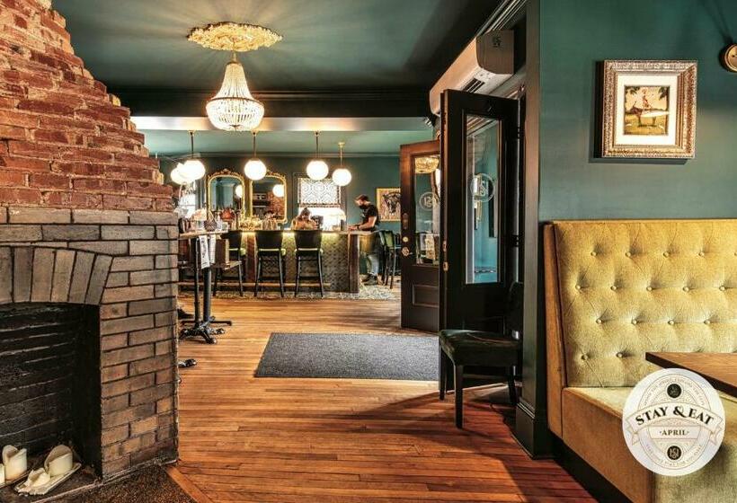 فندق صغير Slaymaker & Nichols Gastro House & Inn