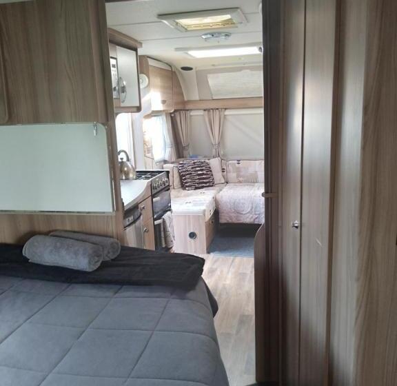 צימר Caravan Glamping Accommodation